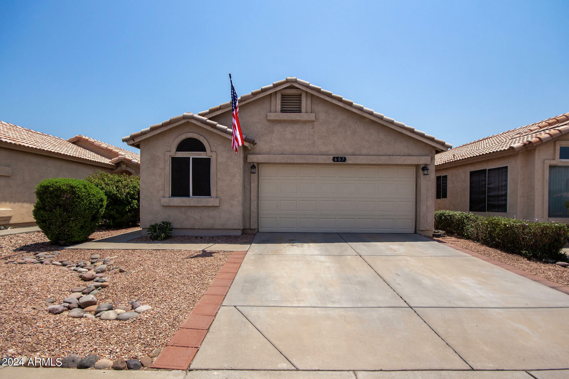 Property Photo:  607 W McRae Drive  AZ 85027 