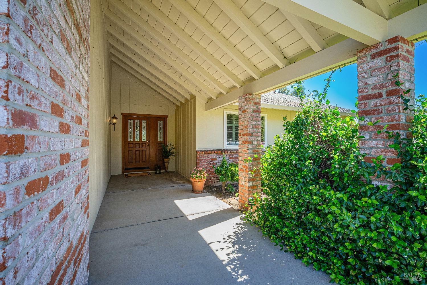 Property Photo:  424 Oak Brook Lane  CA 95409 