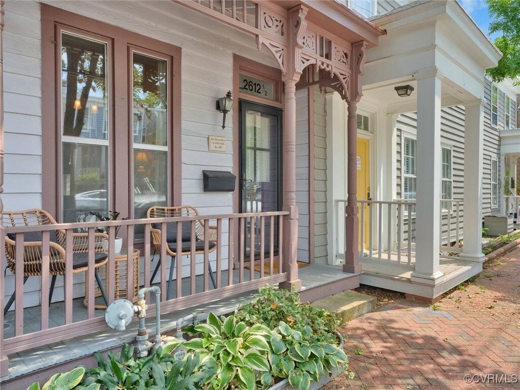 Property Photo:  2612 1/2 E Clay Street  VA 23223 