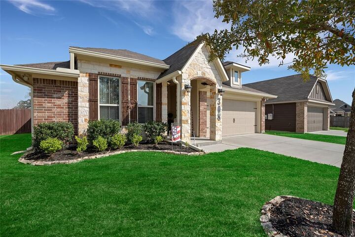 308 Brocks Court  Montgomery TX 77356 photo