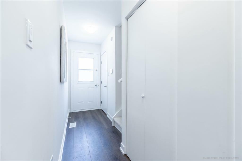 Property Photo:  1444 Upper Ottawa Street 34  ON L8W 1N3 