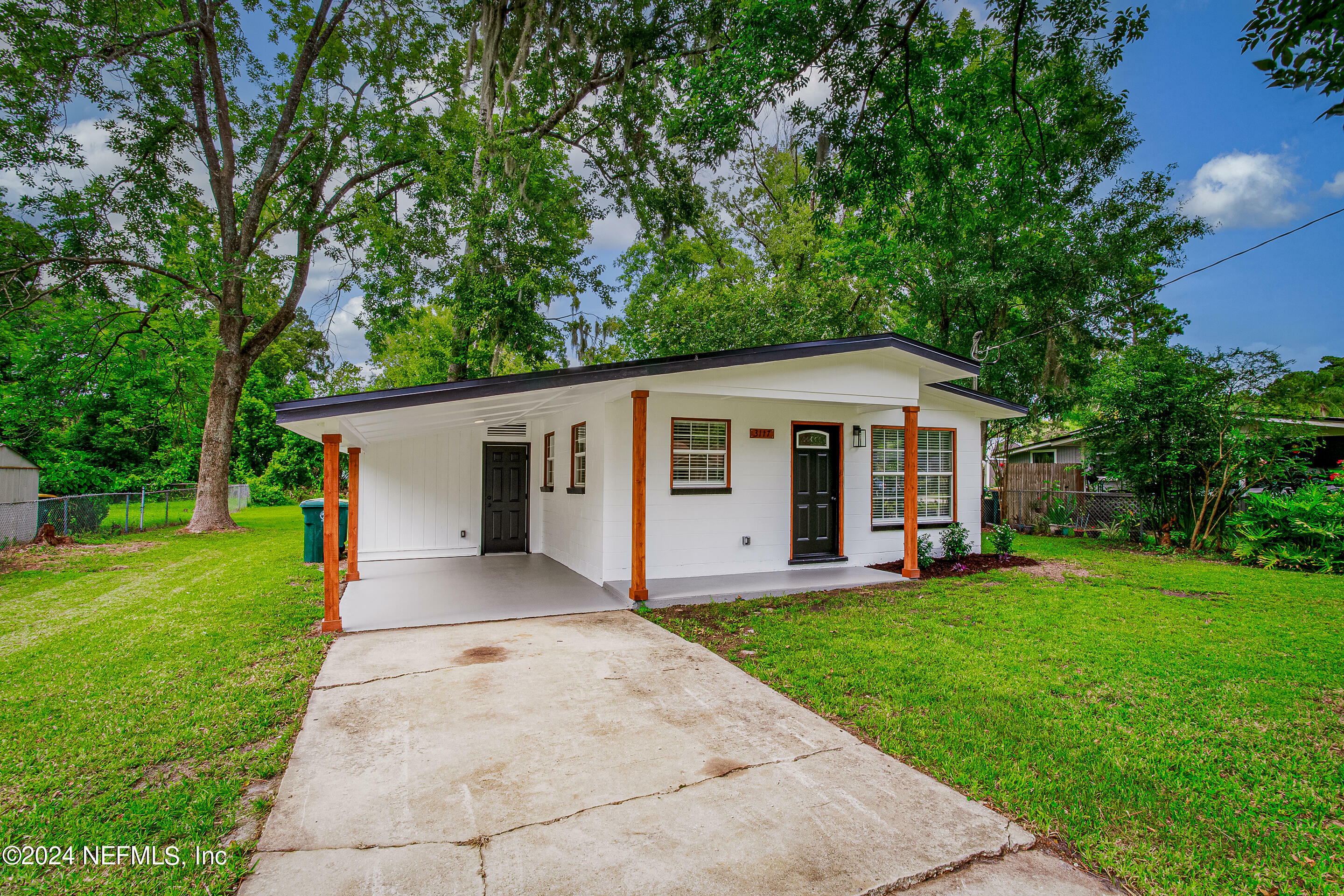 Property Photo:  3117 Purdom Drive  FL 32223 