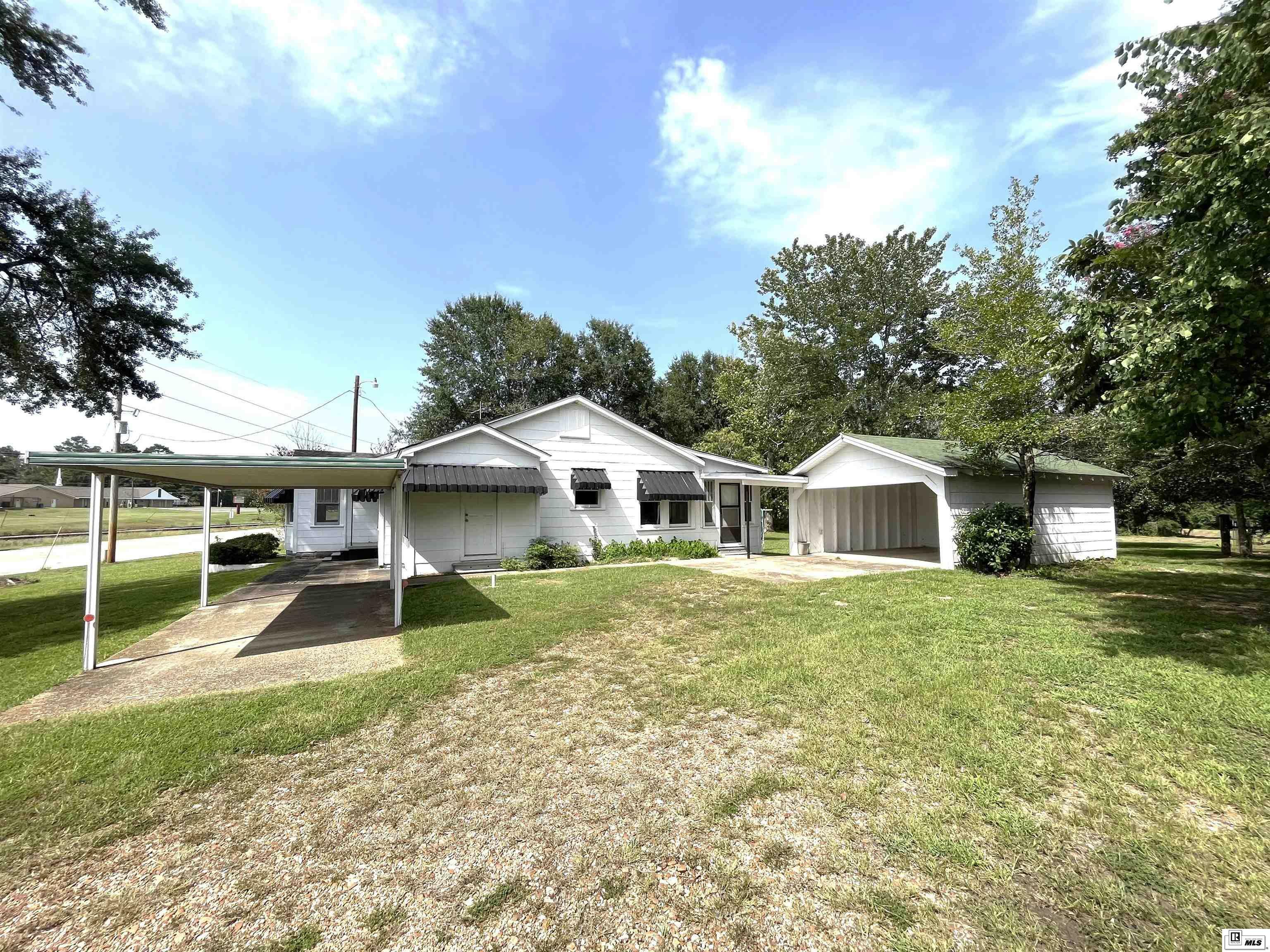 Property Photo:  8957 Highway 165  LA 71435 