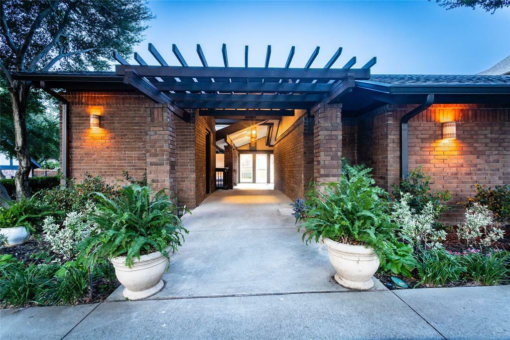 Property Photo:  3500 Wingren Drive  TX 75062 