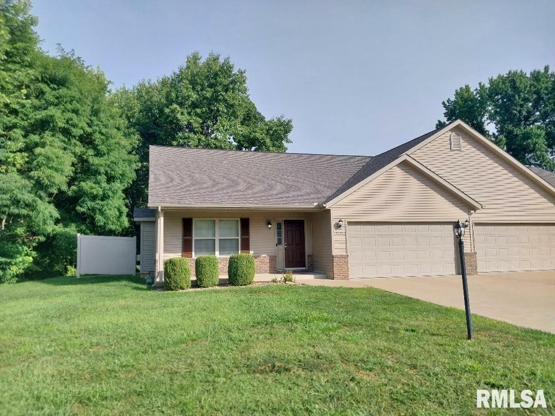 Property Photo:  5731 N Frostwood Parkway  IL 61615 