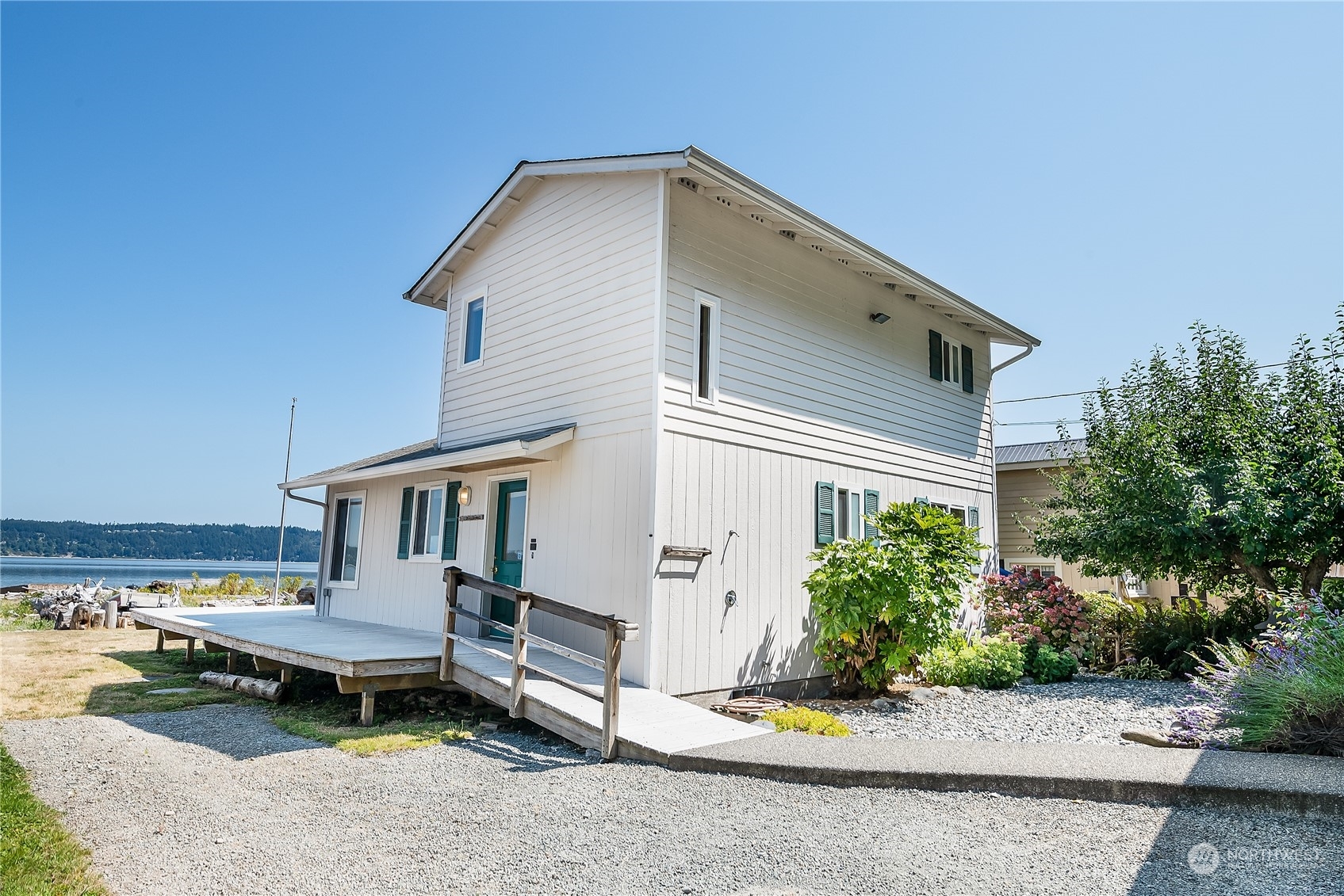 Property Photo:  3043  Shoreline Dr  WA 98282 