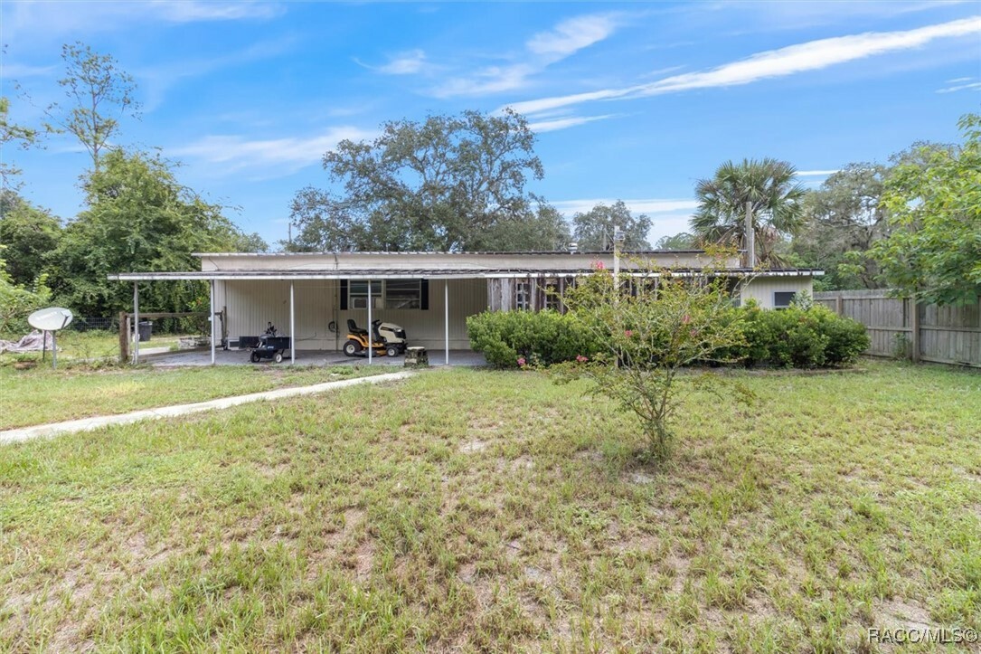 Property Photo:  736 S Eden Gardens Avenue  FL 34450 