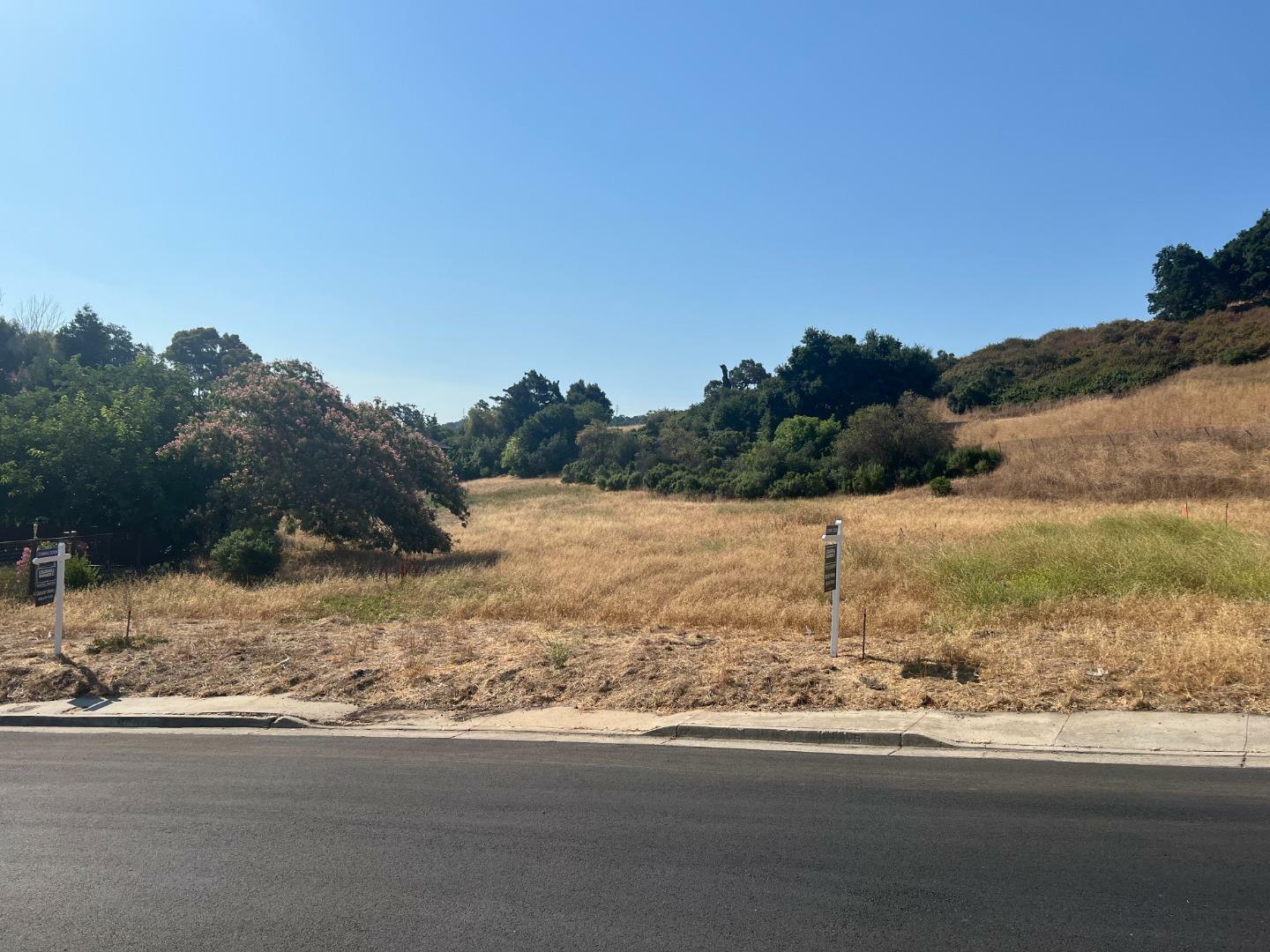 Property Photo:  0 Foothill Ct, Lot 042  CA 95123 