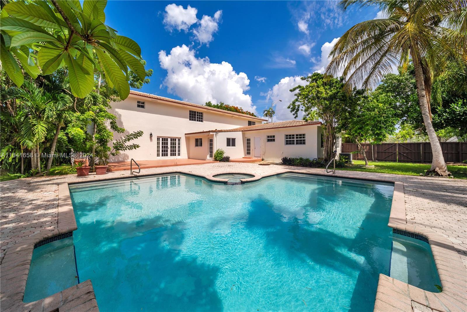 7100 SW 56th St  Miami FL 33155 photo