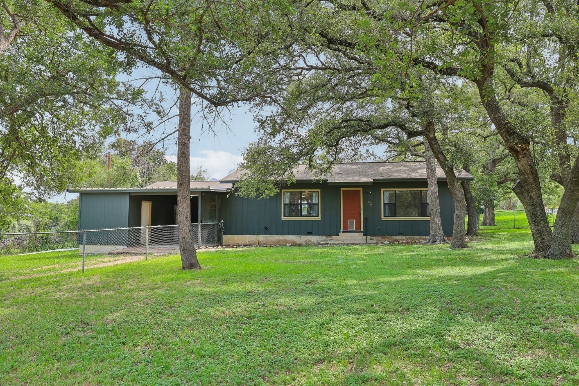 Property Photo:  201 Bronco Drive  TX 78611 