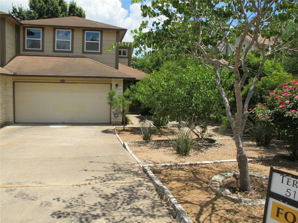 Property Photo:  2101 Kenneth Avenue B  TX 78741 