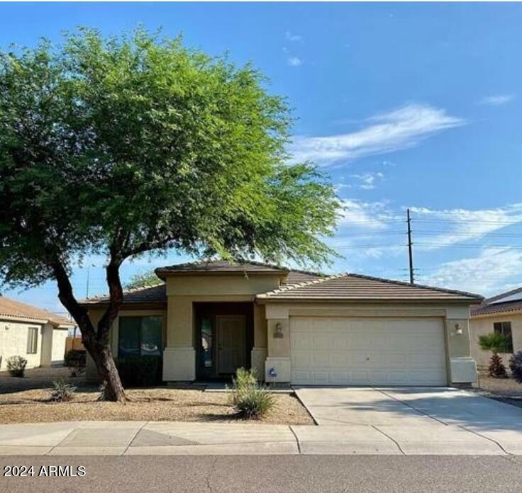 Property Photo:  2134 W Pleasant Lane  AZ 85041 