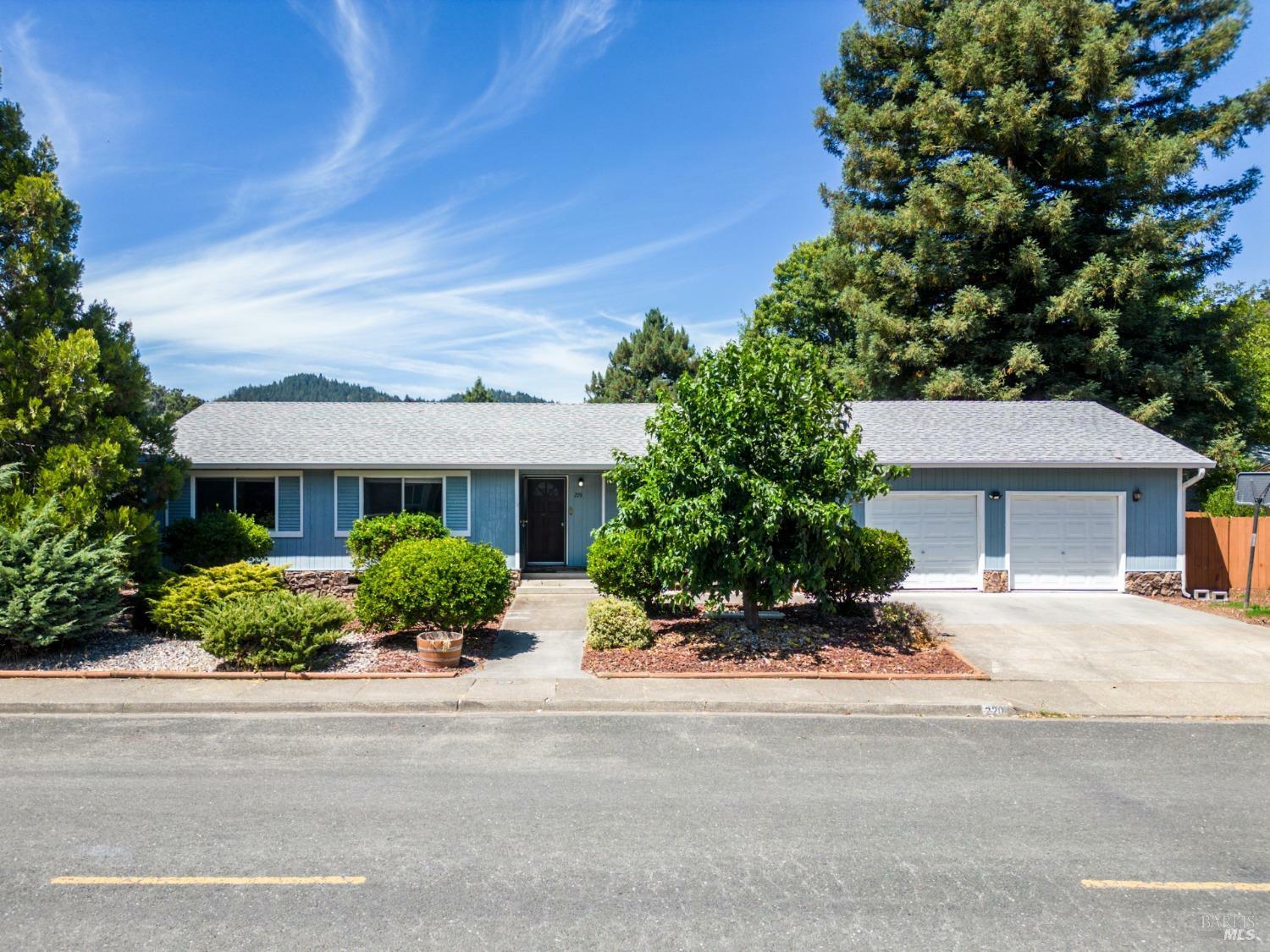 Property Photo:  220 Bonnie Lane  CA 95490 