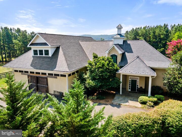 38799 Chelten Lane  Middleburg VA 20117 photo