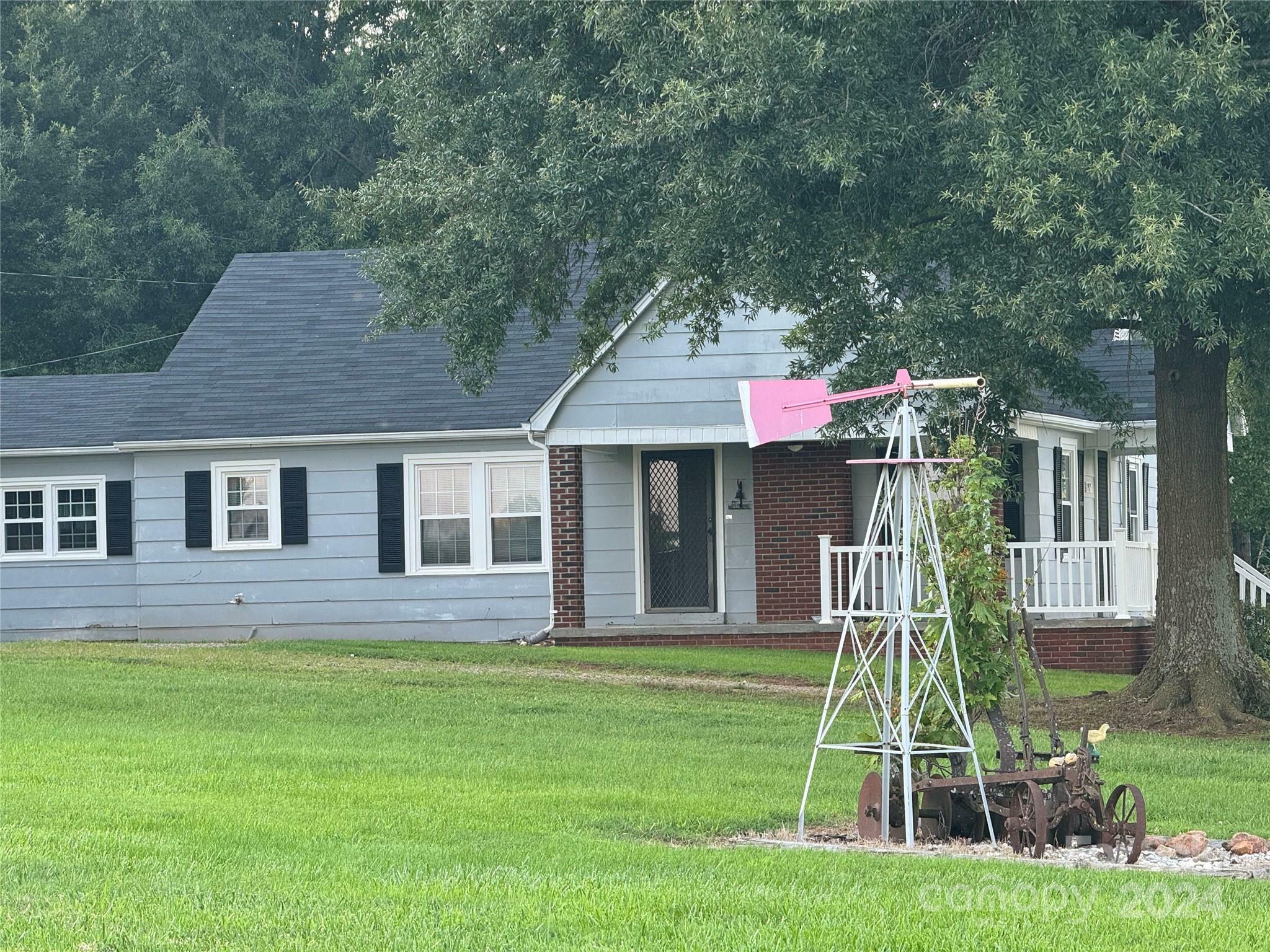 Property Photo:  1975 Three Forks Church Road  NC 28681 