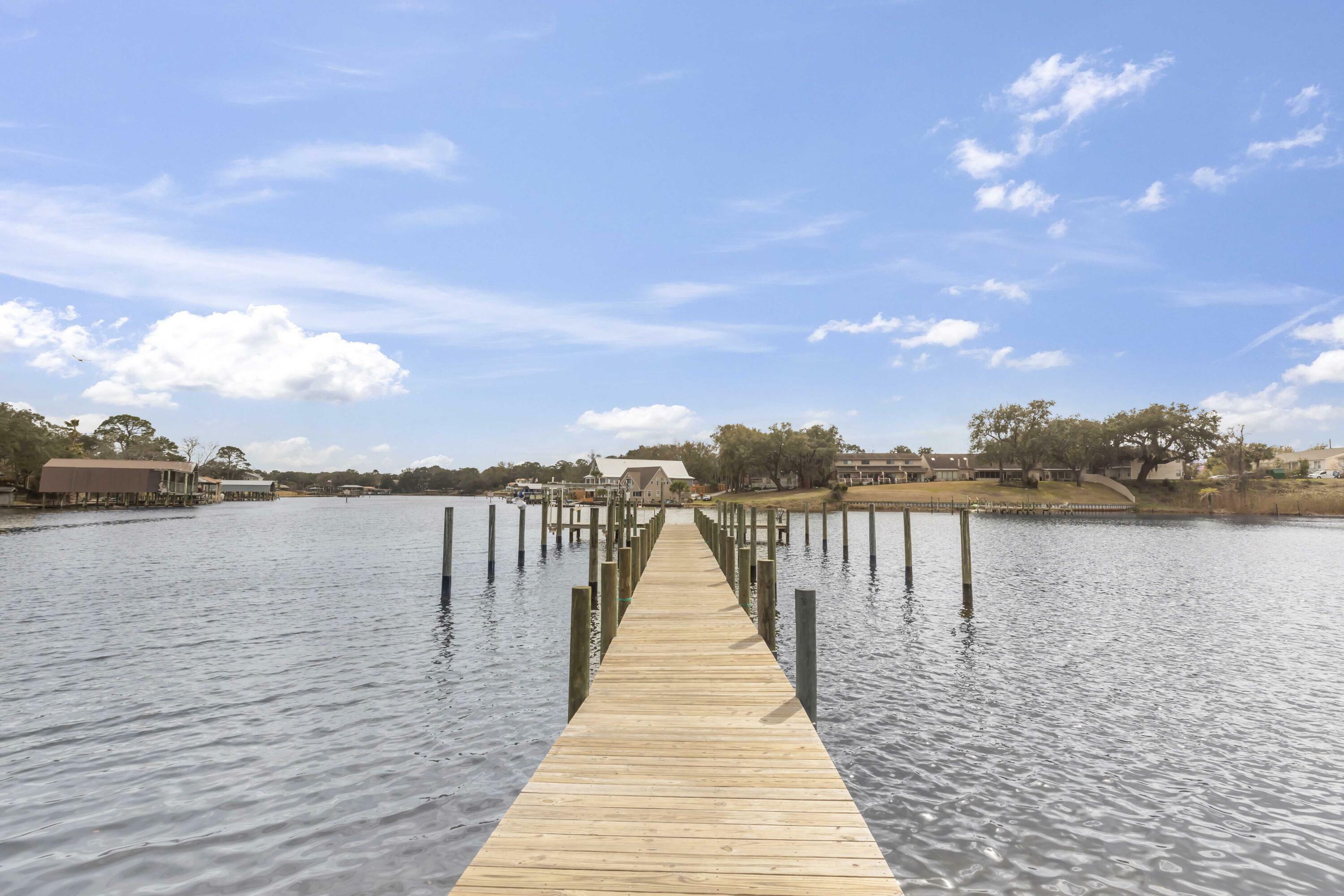 Property Photo:  210 Pelham Road Unit 219A  FL 32547 