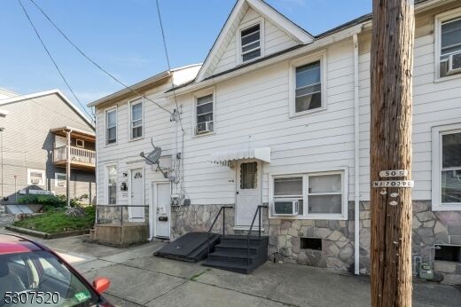 Property Photo:  281 Chambers St  NJ 08865 