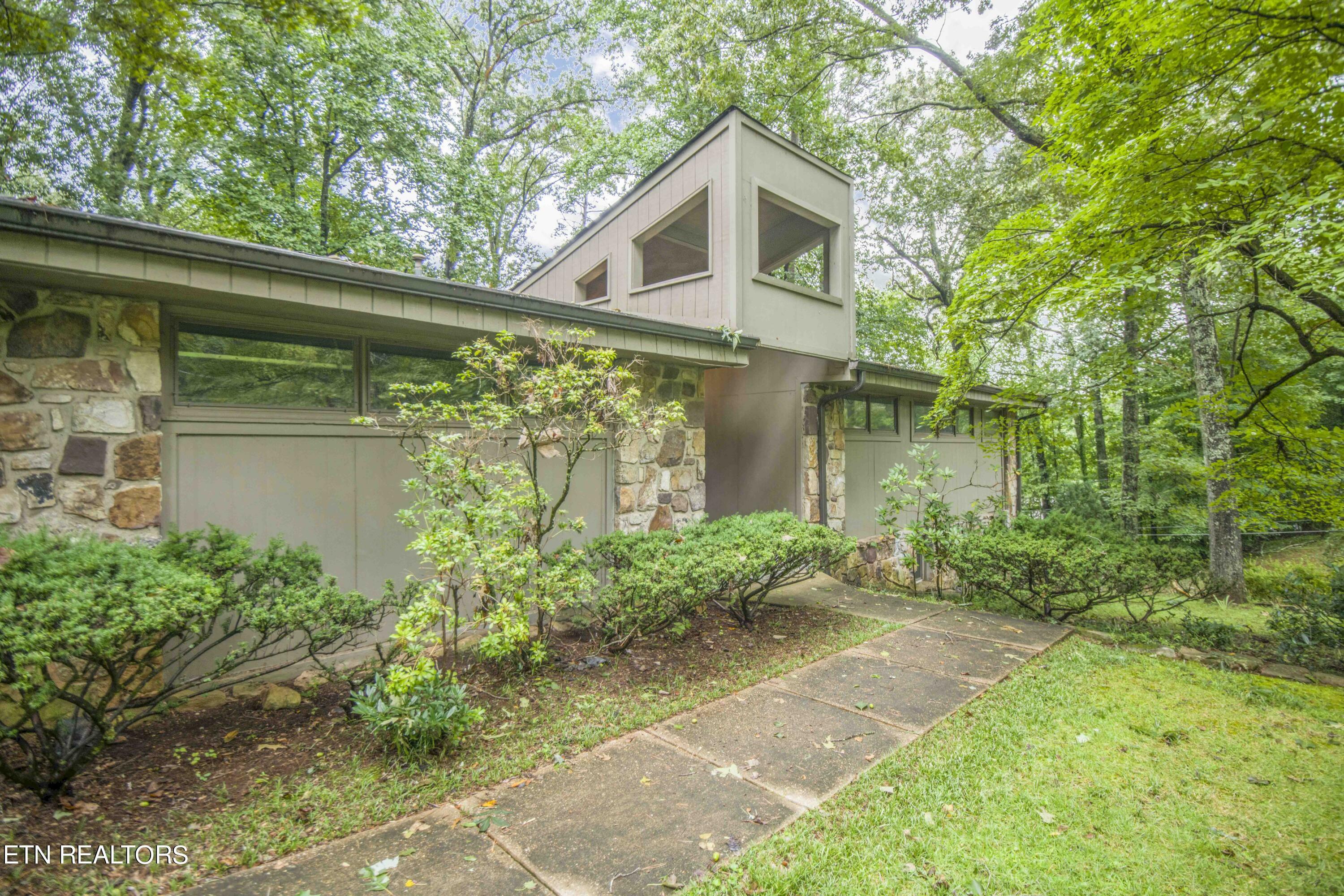 Property Photo:  5501 Glen Cove Drive  TN 37919 