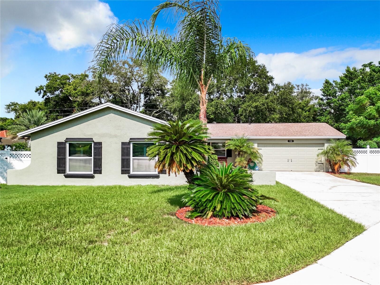 Property Photo:  138 Lea Avenue  FL 32750 