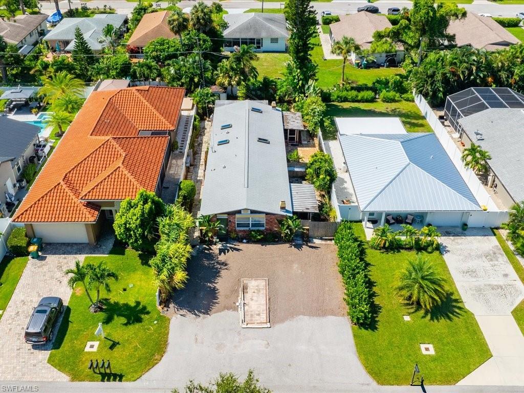 Property Photo:  726 95th Ave N  FL 34108 