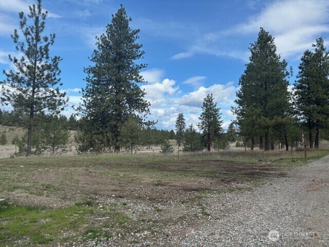 Property Photo: 142 Art Creek Road WA 91150