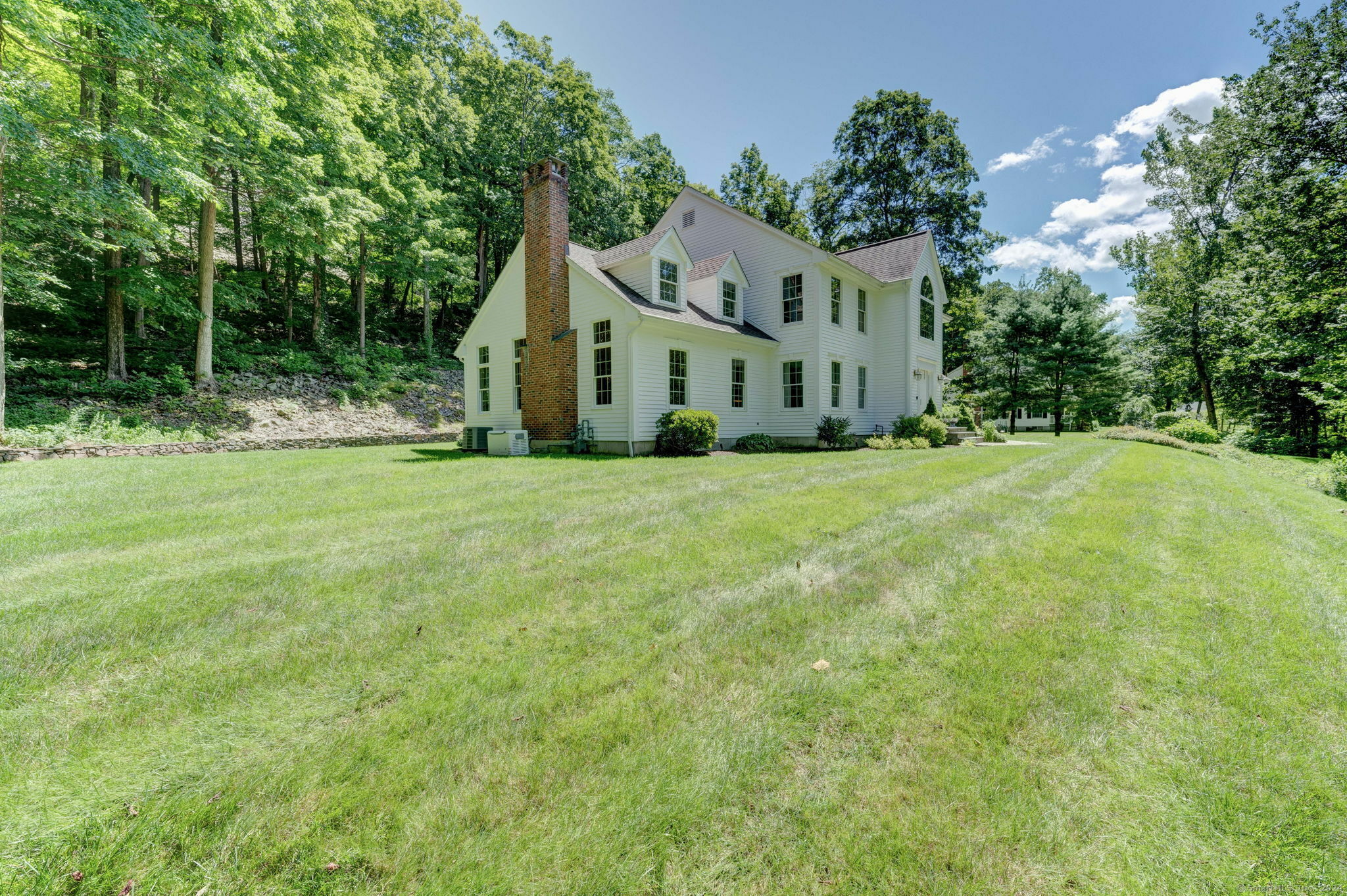 Property Photo:  350 Copper Ridge Road  CT 06489 