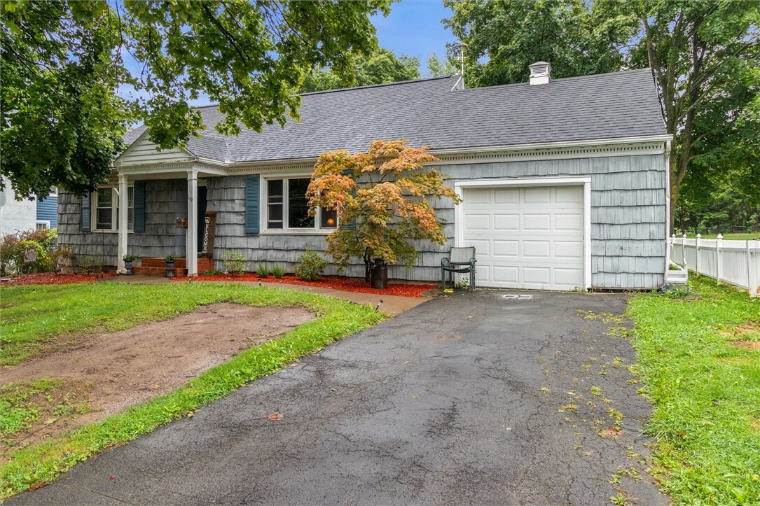 Property Photo:  119 Rose Drive  NY 14513 