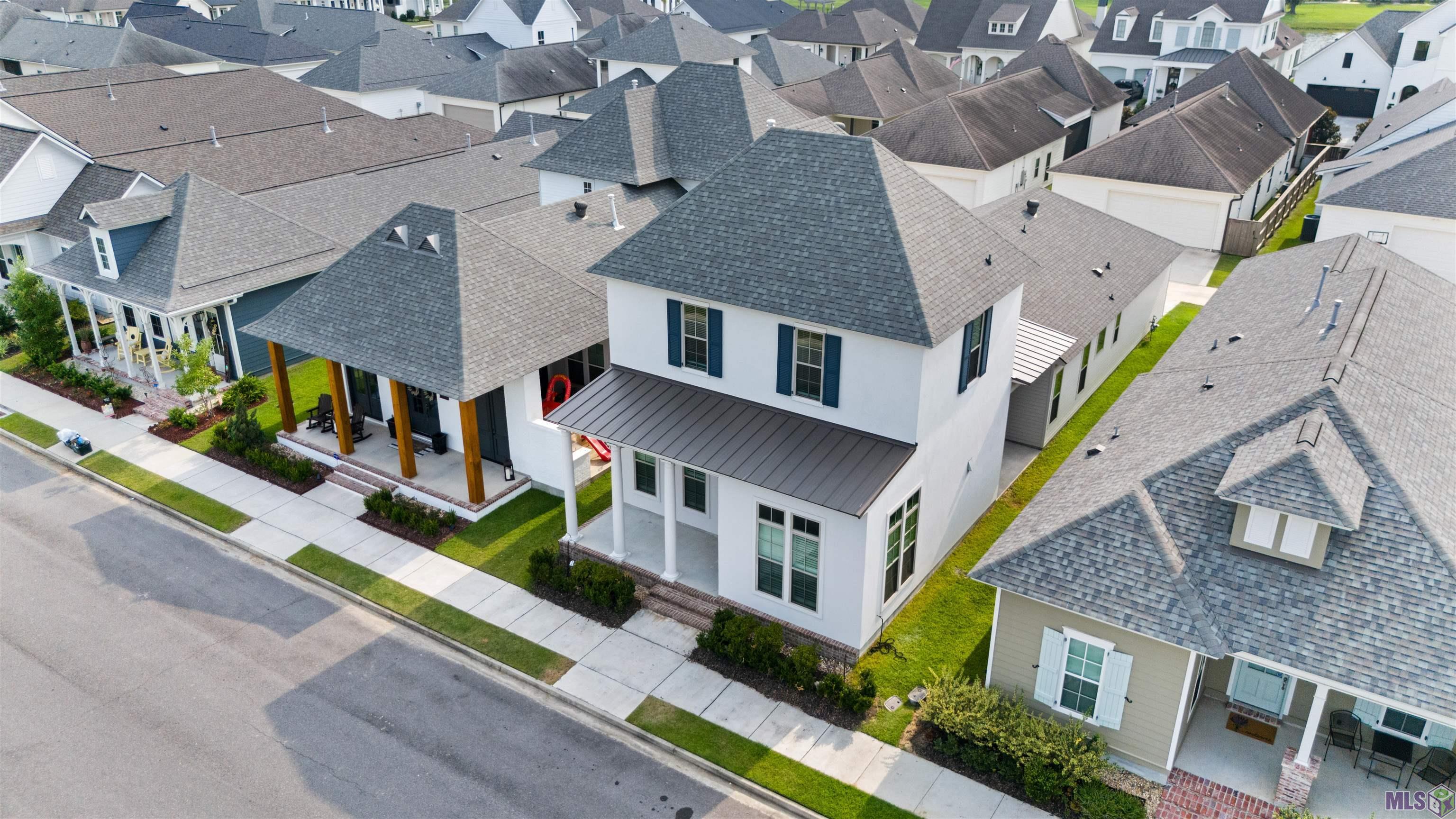 Property Photo: 4742 Hanover Ave LA 70737