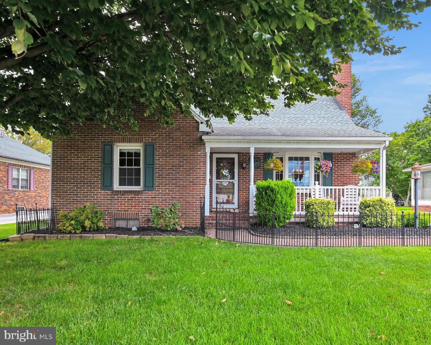 Property Photo:  28 Clearview Road  PA 17331 