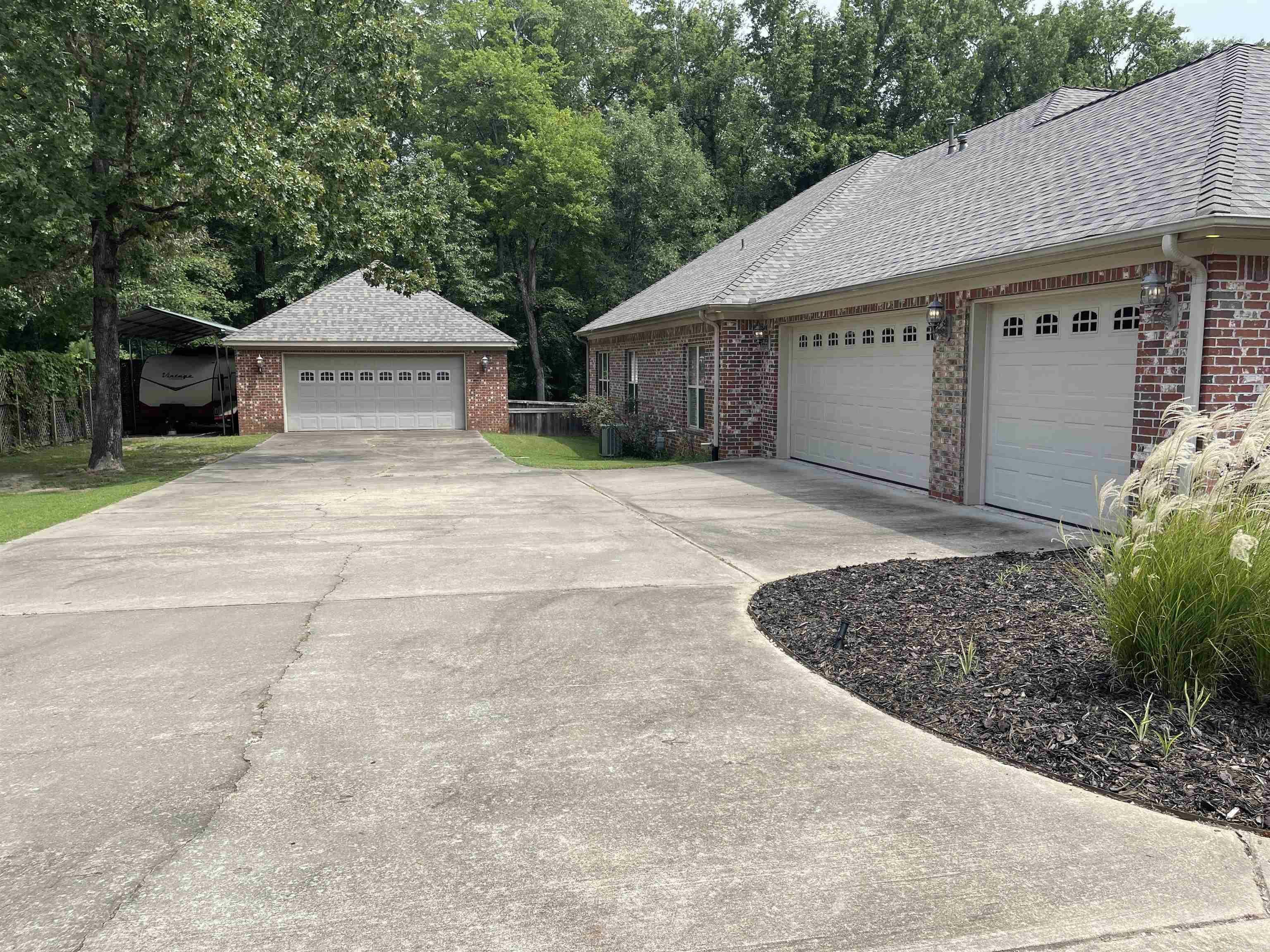 Property Photo:  502 Gary Lane  AR 72150 