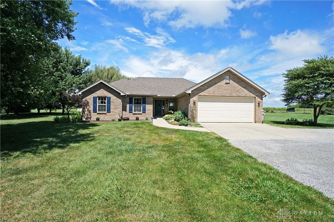 Property Photo: 409 Port William Road OH 45177