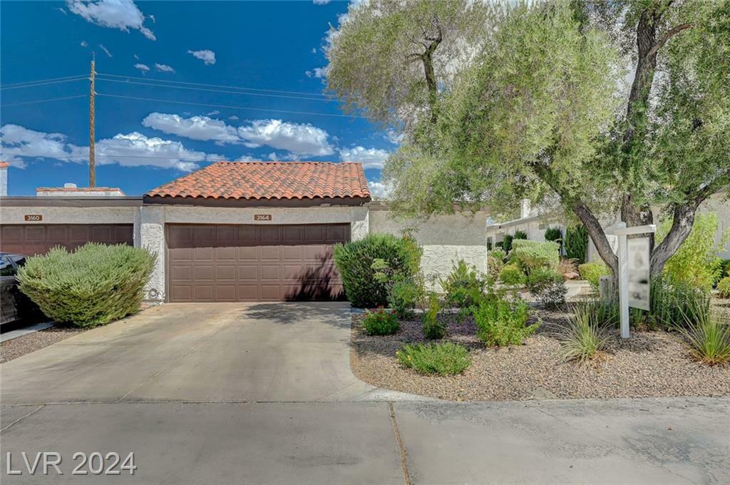 Property Photo:  3164 Sonata Drive N/A  NV 89121 