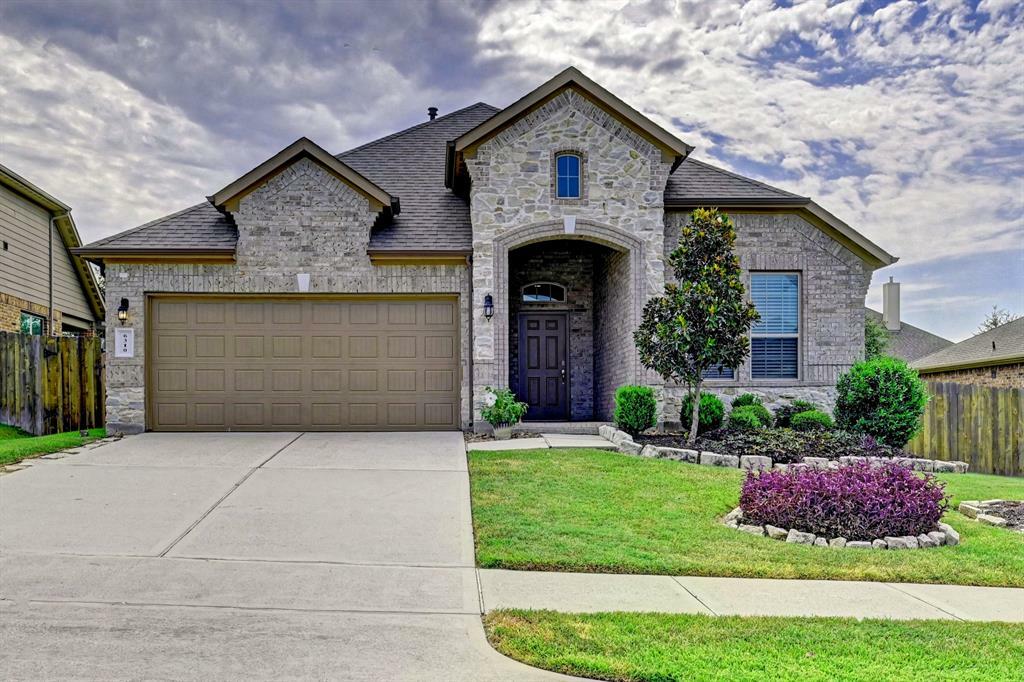 Property Photo: 6310 Scarlet Mallow Lane TX 77304