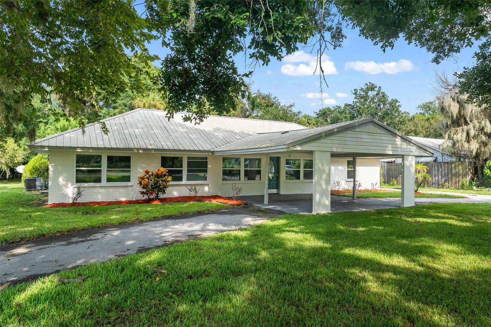 Property Photo:  103 Flagler Avenue  FL 32132 