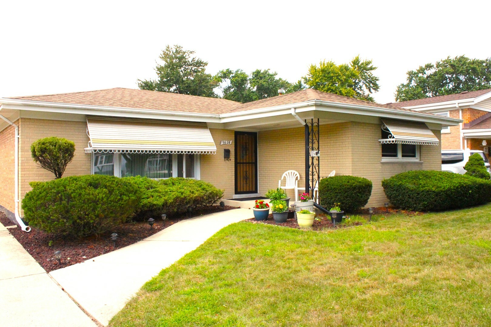 Property Photo:  9628 S Mayfield Avenue  IL 60453 