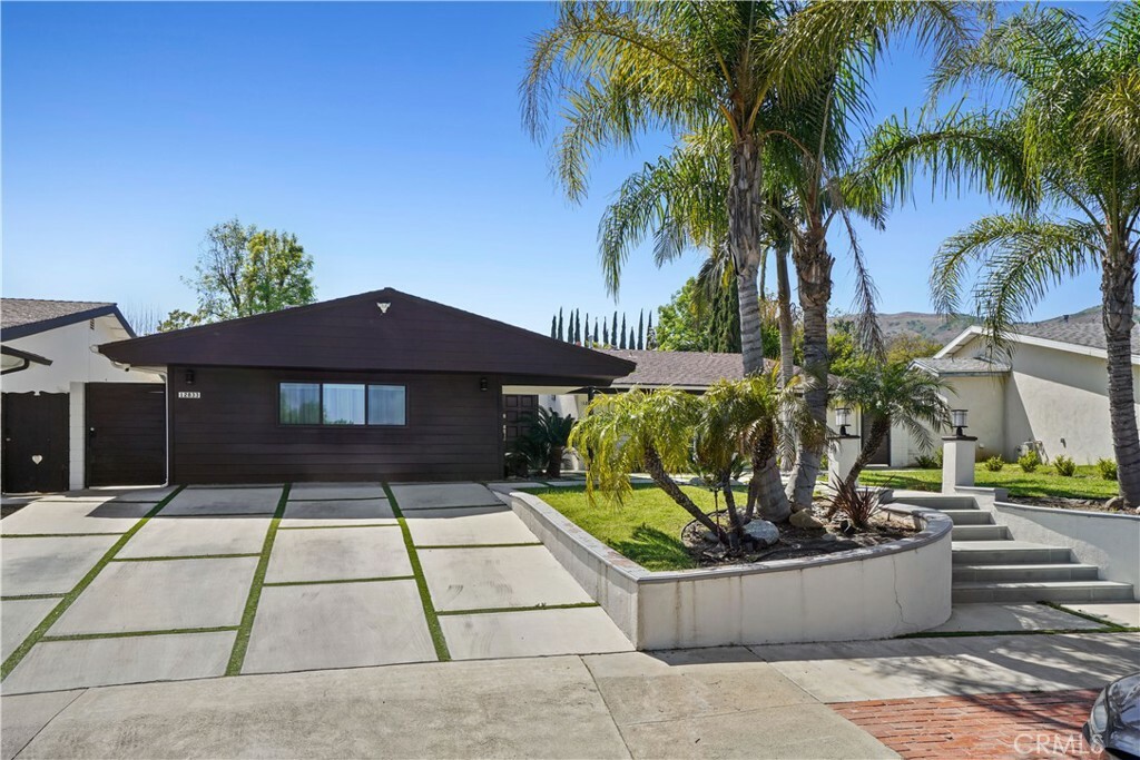 Property Photo:  12835 Titian Avenue  CA 91344 