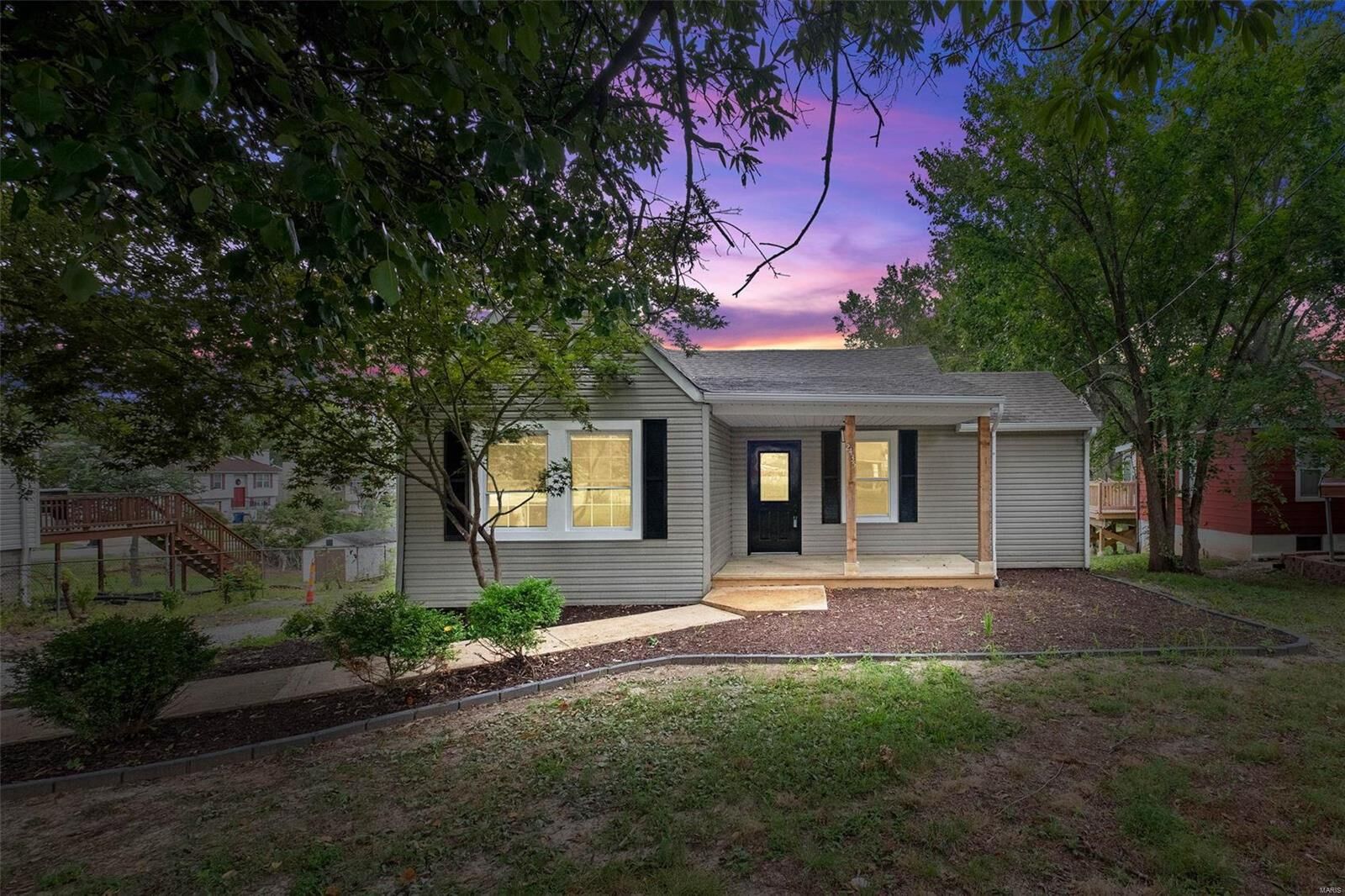 Property Photo: 2435 Fowler Avenue MO 63114