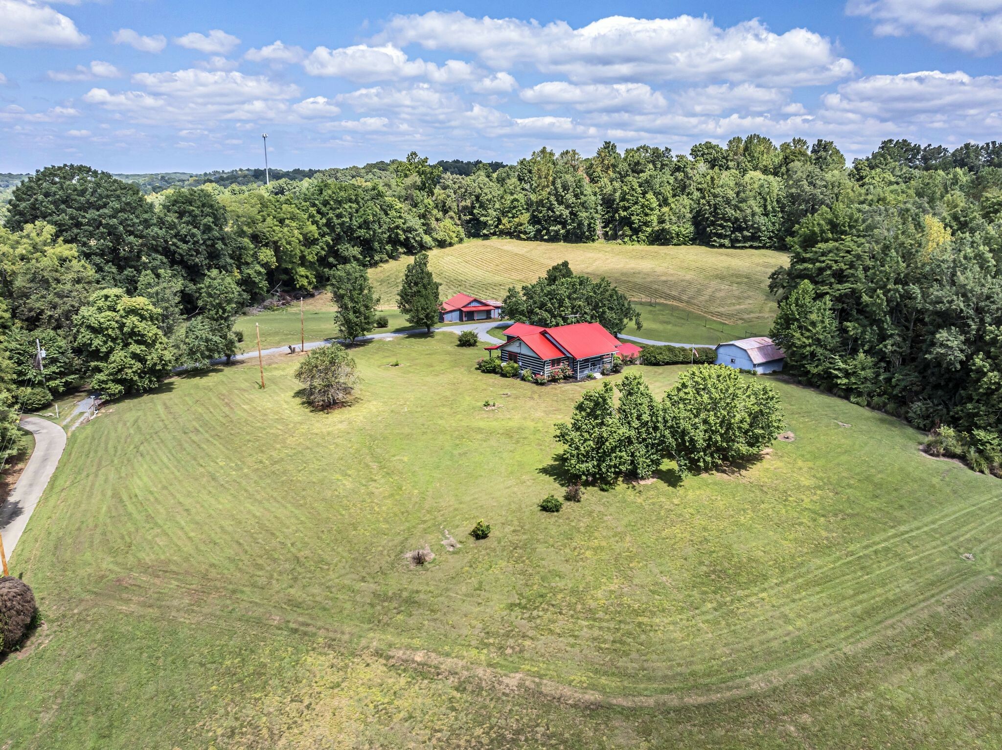 Property Photo:  2580 Petty Rd  TN 37036 