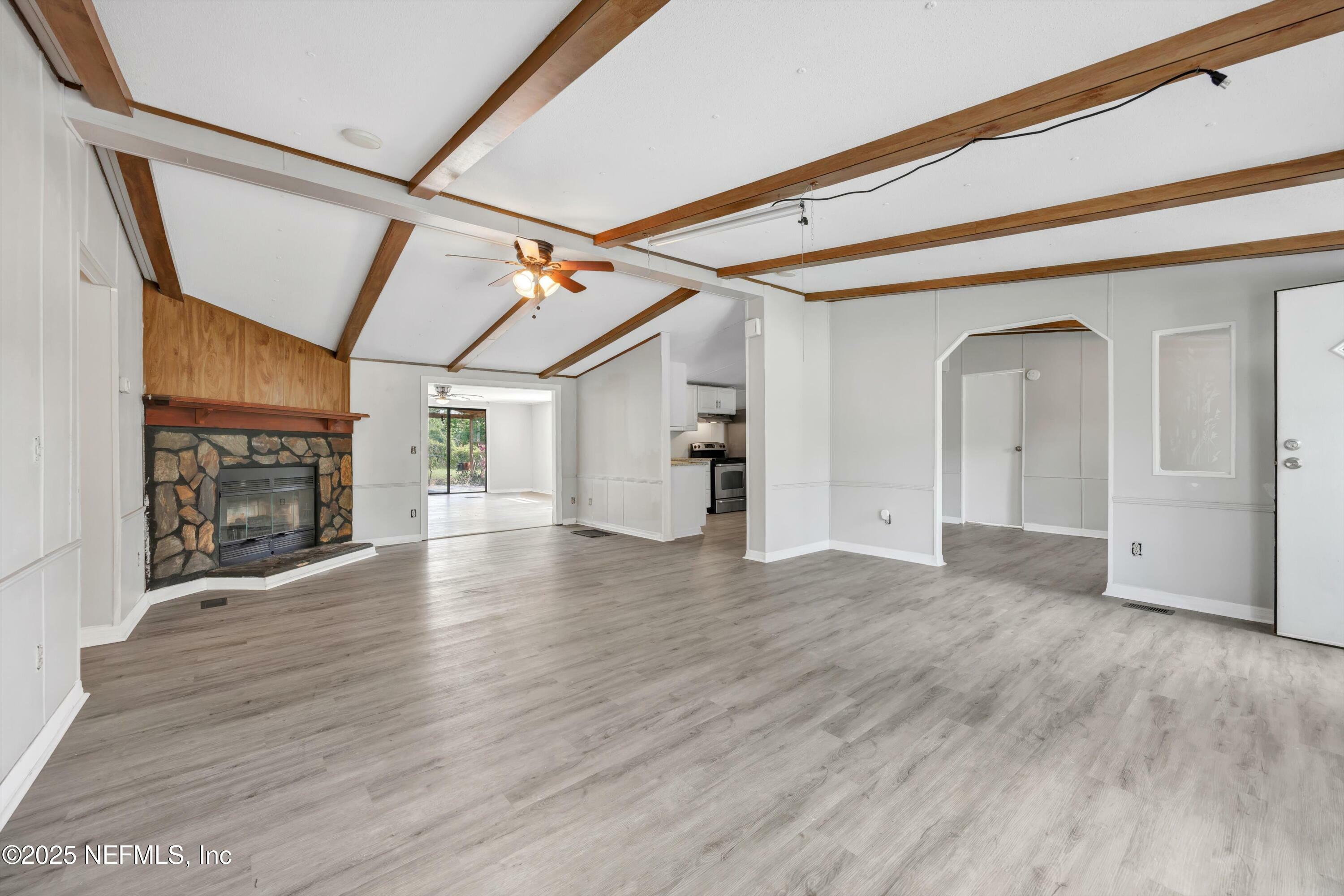Property Photo: 2110 Old Tyme Avenue FL 32084