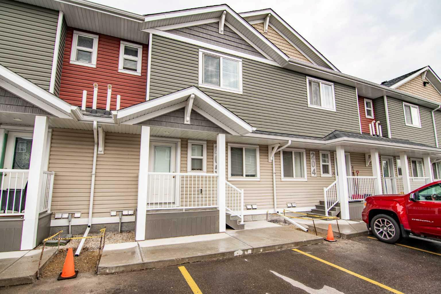 Property Photo:  148 Vanier Drive 205  AB T4R 0V1 