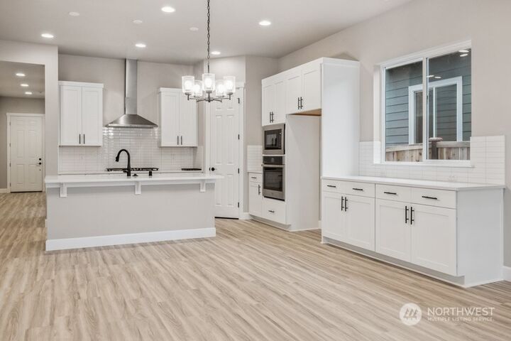 Property Photo: 6252 Great Glen Road SW 193 WA 98367