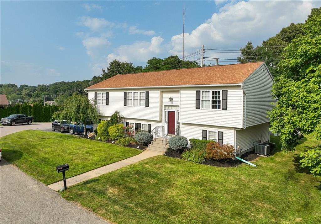 Property Photo:  30 Sprague Circle  RI 02919 