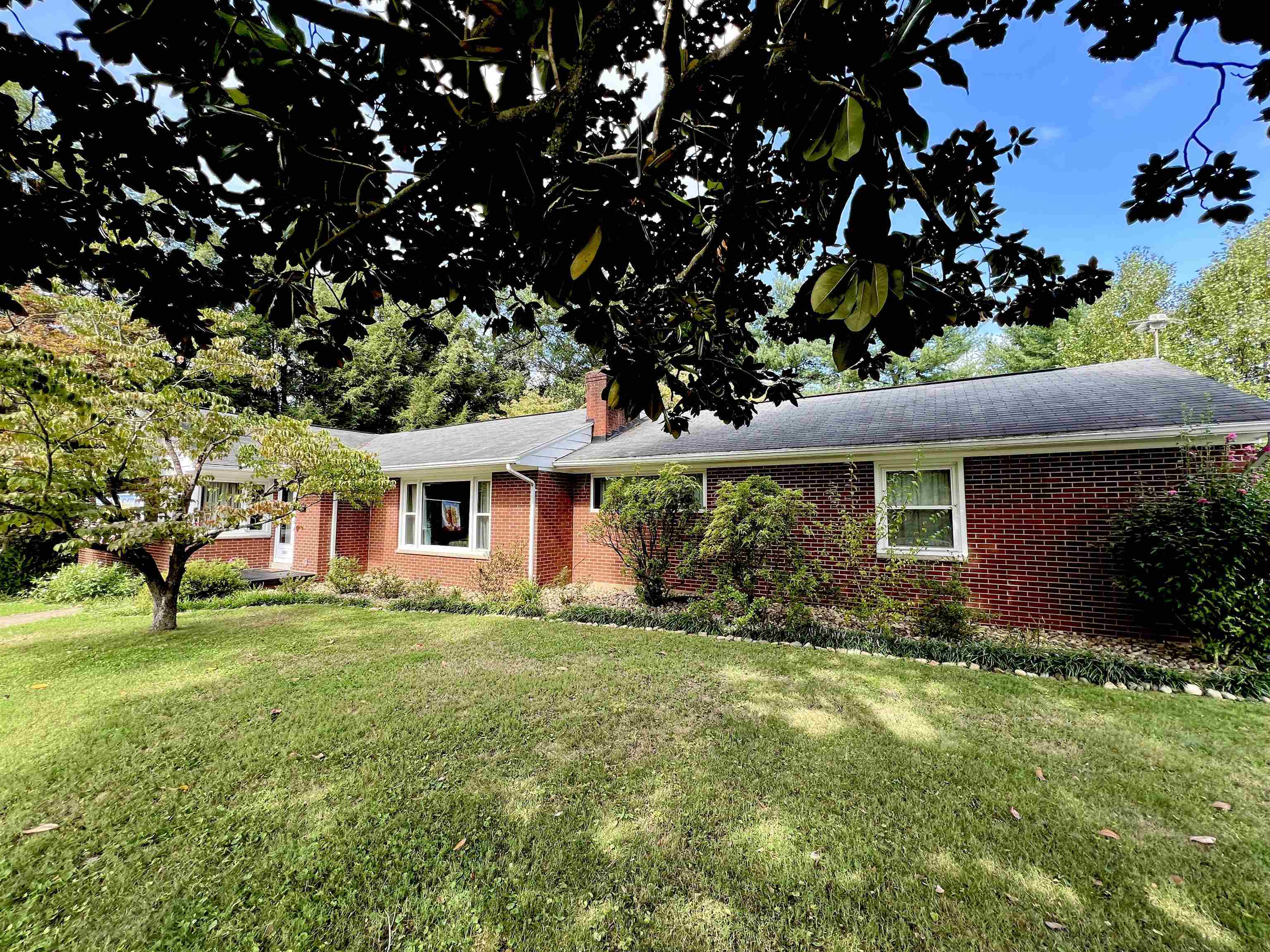 Property Photo:  3005 Lucille Street  KY 41102 