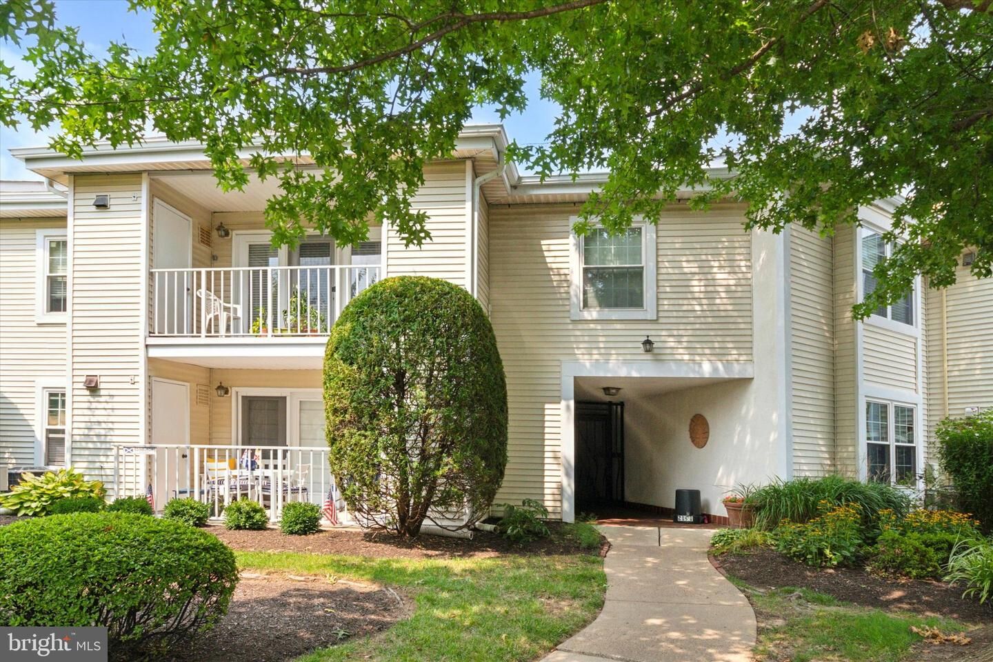 Property Photo:  1616 Steamboat Station  PA 18966 