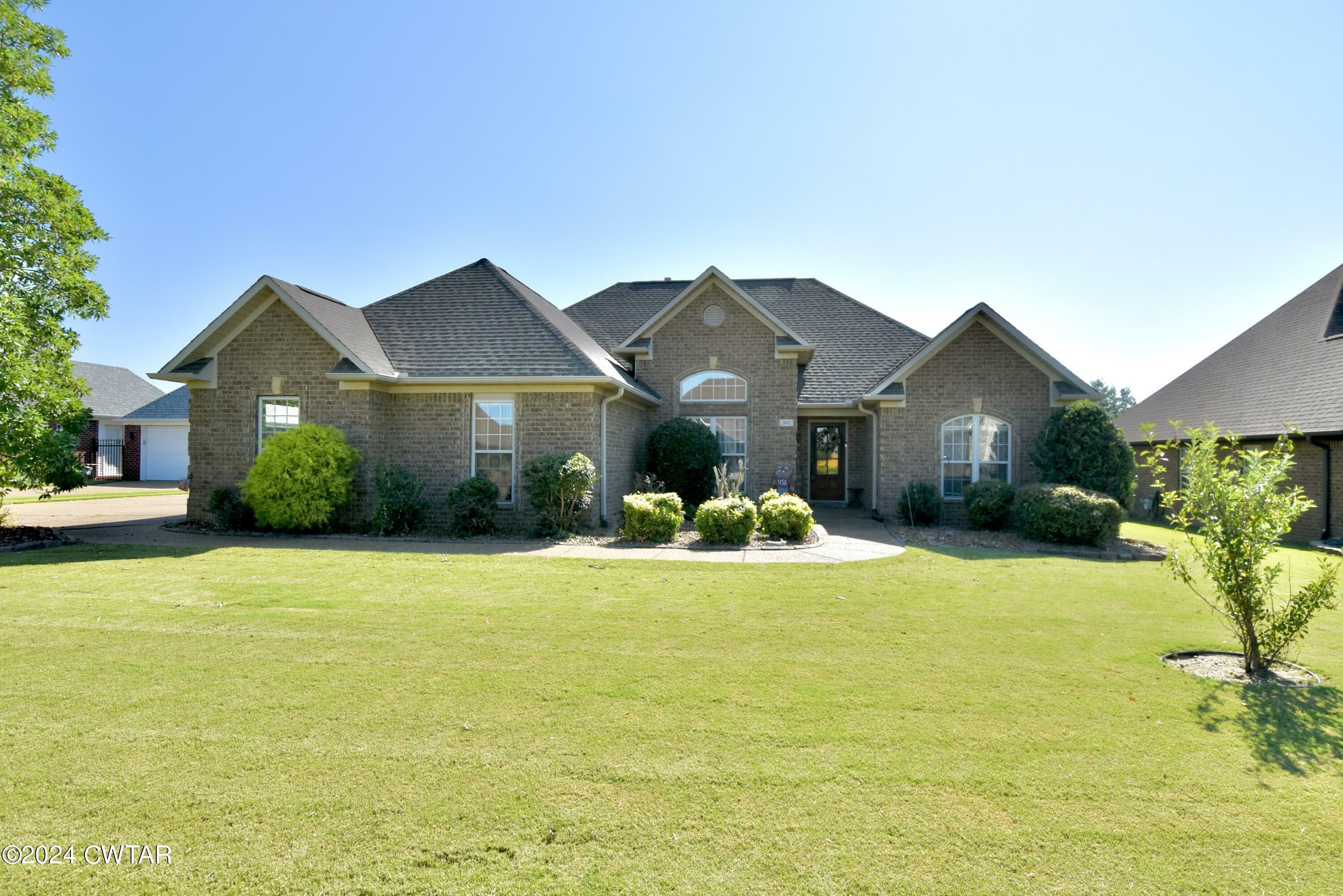 Property Photo:  392 Summit Drive  TN 38355 