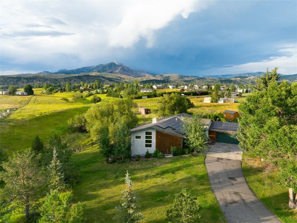 Property Photo:  1433 Bozeman Trail  MT 59715 