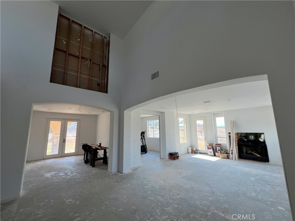 Property Photo:  42335 Gold Cup Lan  CA 92562 