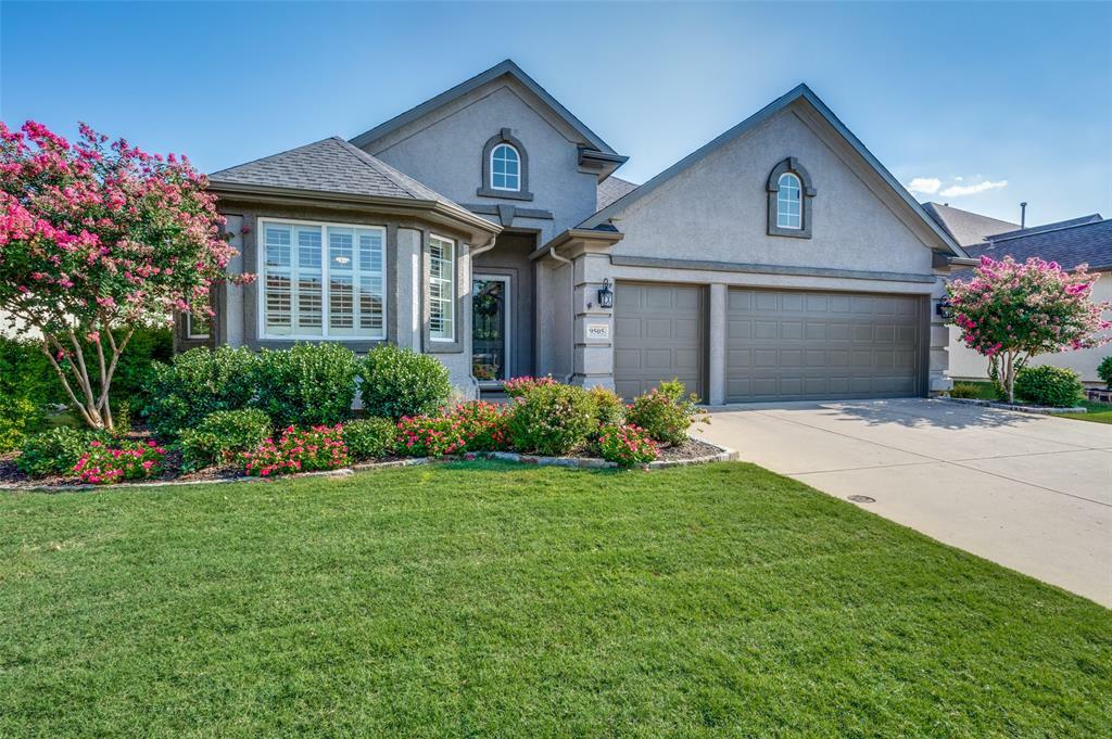 Property Photo: 9505 Rivercrest Drive TX 76207