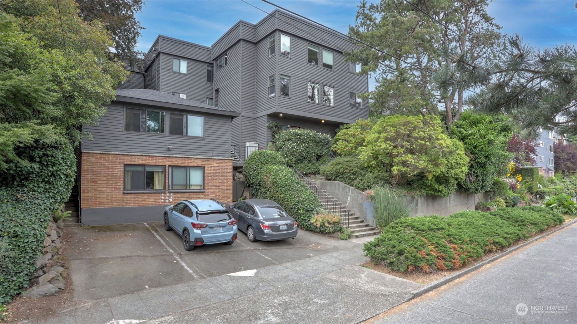 4111 Whitman Avenue N 204  Seattle WA 98103 photo