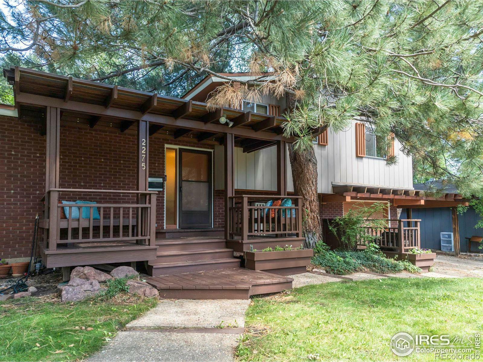 Property Photo:  2275 Bluebell Avenue  CO 80302 